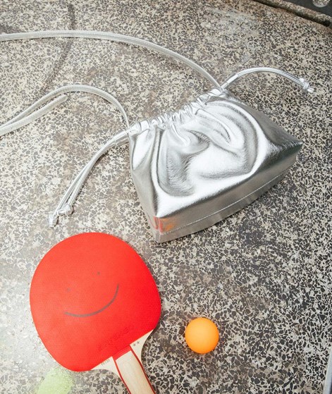 YUKU Handtasche Silber