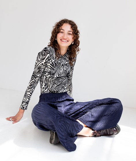 KAUF DICH GLÜCKLICH Hose gemustert aus Viskose (LENZING&trade; ECOVERO&trade;)