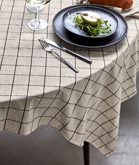 HOUSE DOCTOR HDJoin Tischdecke (150x150cm) Beige/Schwarz kariert