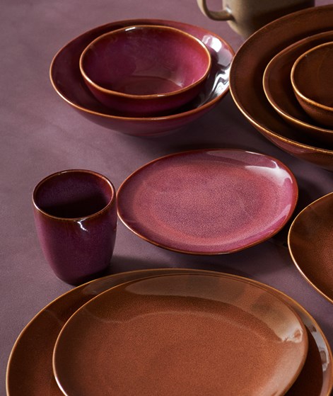 MADAM STOLTZ Steingut Becher Lila