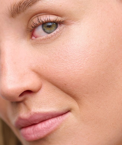 KESS Refill Glow Hautpflege Highlighter Farbnuance Champagne-Glow