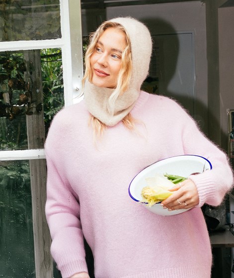 KAUF DICH GLÜCKLICH Balaclava Creme